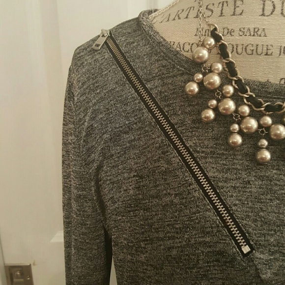 Dkny Silver/black shirt - Picture 2 of 4